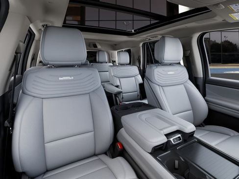 New 2027 Ford Expedition Platinum w/ Platinum Ultimate Package AWD/4WD image 10