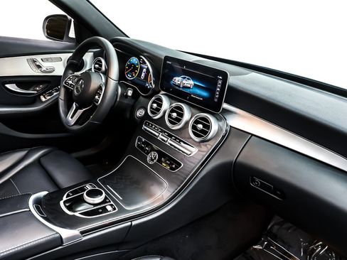 Used 2021 Mercedes-Benz C 300 Sedan image 16