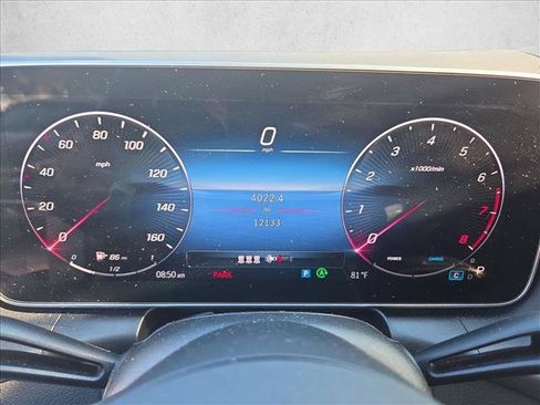 Used 2024 Mercedes-Benz GLC 300 4MATIC image 19