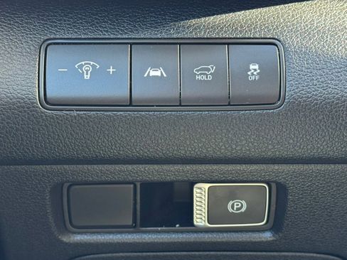 Used 2023 Hyundai Santa Fe SEL image 8