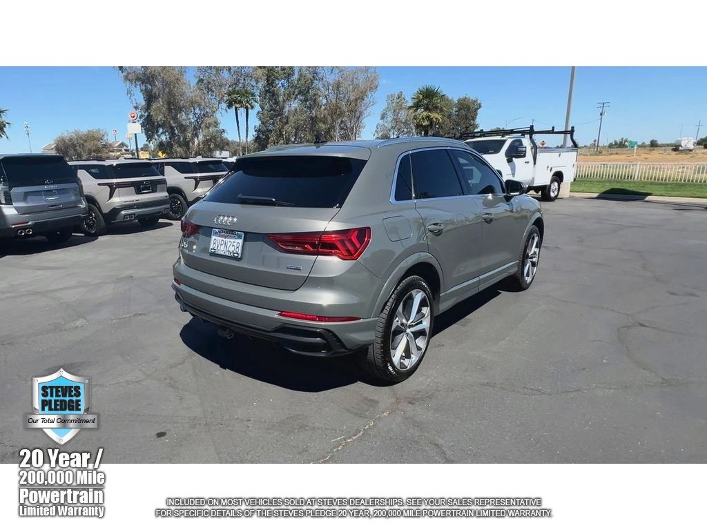 Used 2021 Audi Q3 2.0T Premium Plus w/ Premium Plus Package AWD/4WD image 11