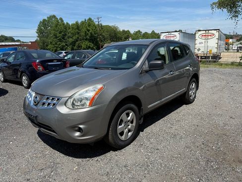 Used 2011 Nissan Rogue S FWD image 3