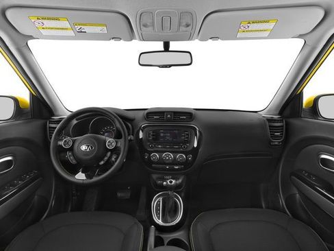 Used 2016 Kia Soul FWD image 10