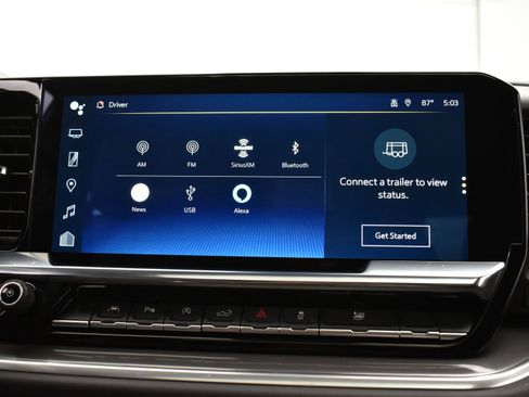 Used 2025 Chevrolet Silverado 1500 High Country image 35