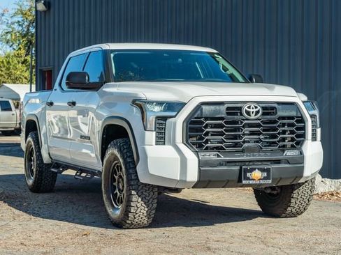 Used 2022 Toyota Tundra SR5 image 8