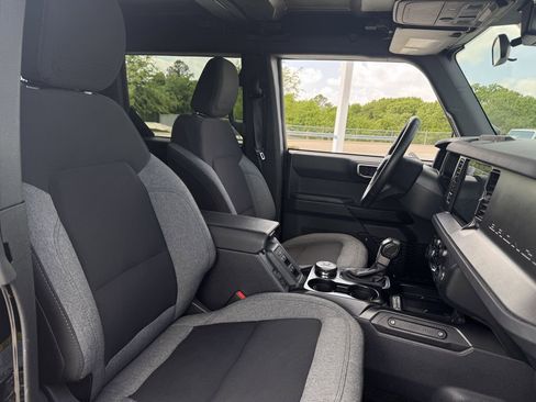 Used 2025 Ford Bronco Big Bend image 26