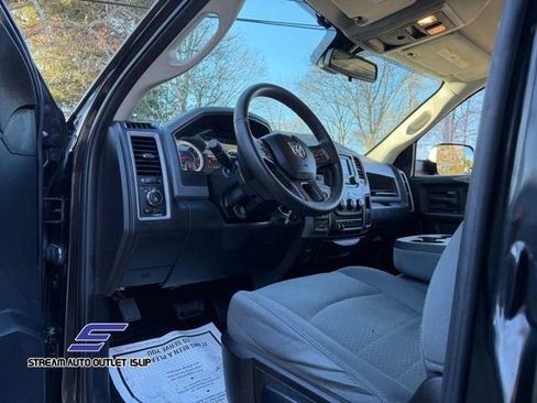 Used 2016 RAM 1500 Express w/ Black Ram 1500 Express Group image 31