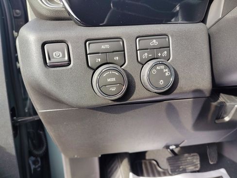 New 2026 Chevrolet Silverado 1500 LT image 15