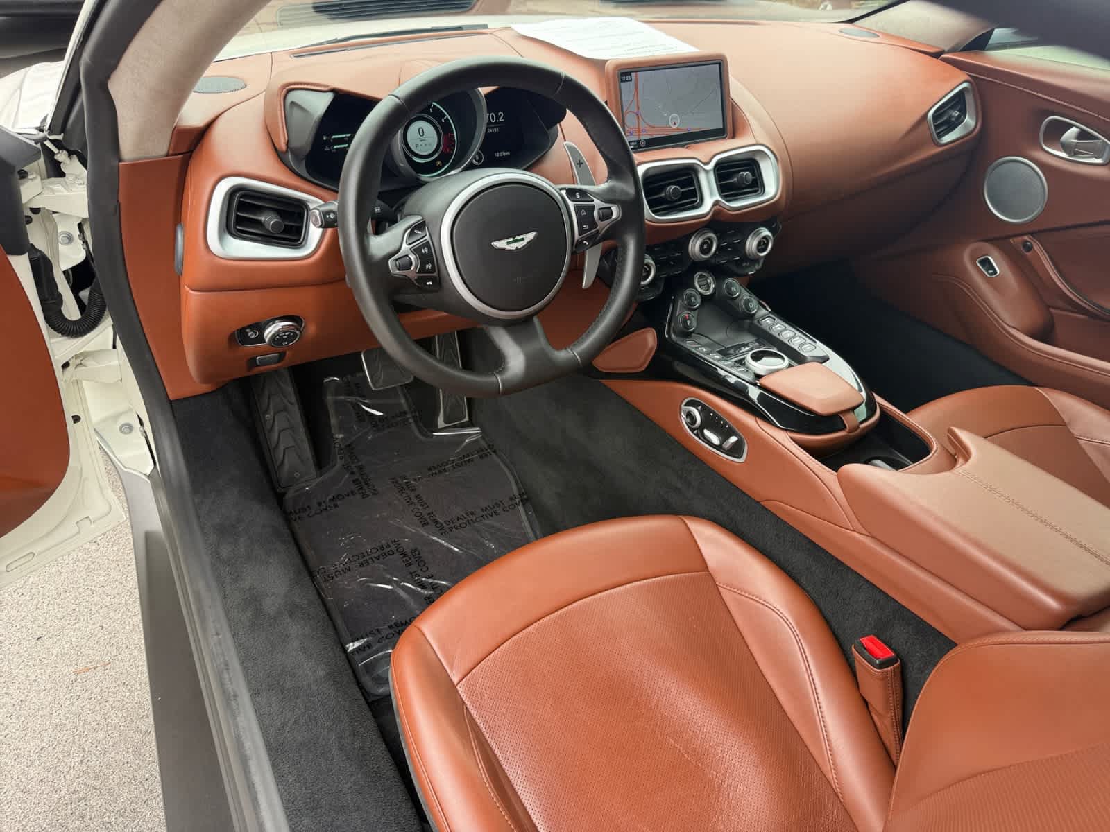 Used 2019 Aston Martin V8 Vantage Coupe RWD image 11