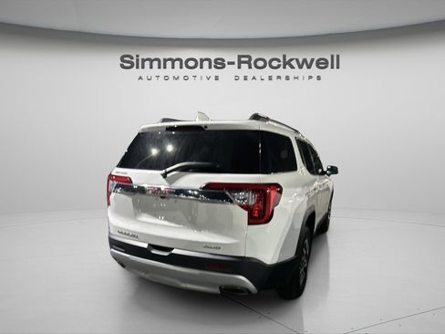 Used 2023 GMC Acadia SLT image 18