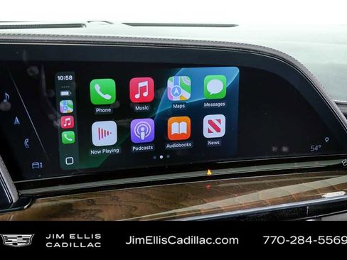 Used 2023 Cadillac Escalade Premium Luxury Platinum w/ Heavy-Duty Trailer Package image 15