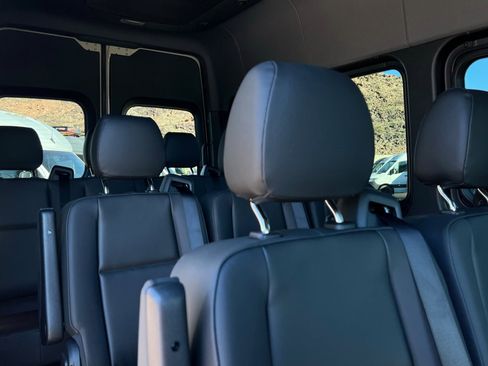 New 2025 Mercedes-Benz Sprinter 2500 image 19