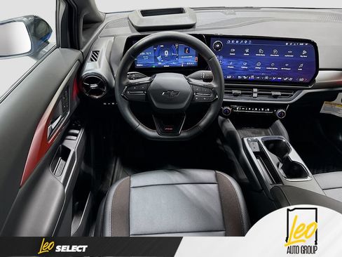 Used 2026 Chevrolet Equinox EV RS w/ Convenience Package II AWD/4WD image 24