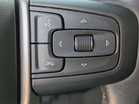 Used 2022 GMC Yukon Denali w/ Advanced Technology Package image 22