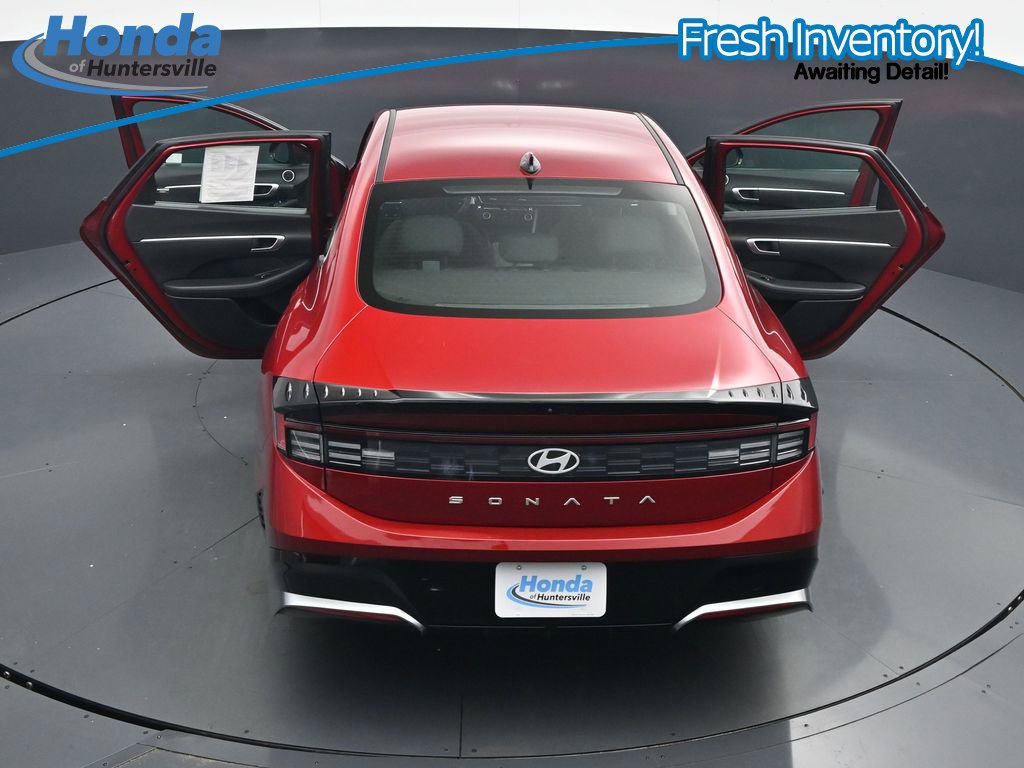 Used 2025 Hyundai Sonata SEL FWD image 40