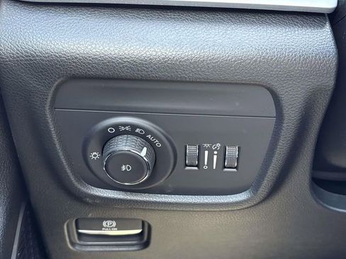 New 2026 Jeep Grand Cherokee Limited AWD/4WD image 19