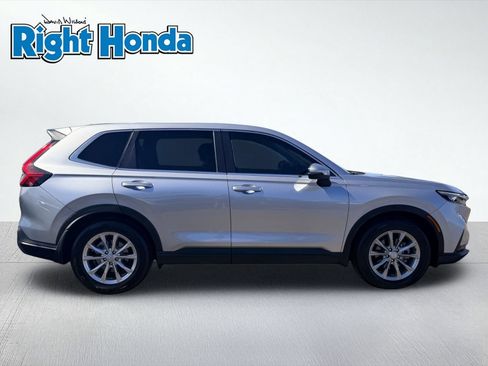 Certified 2023 Honda CR-V EX-L image 9