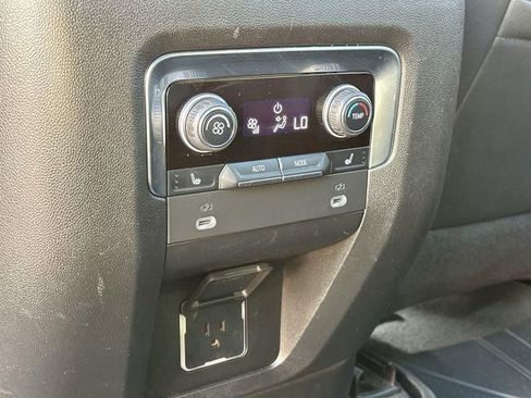 Used 2022 Chevrolet Tahoe Premier image 42