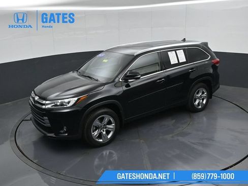 Used 2019 Toyota Highlander Limited AWD/4WD image 55