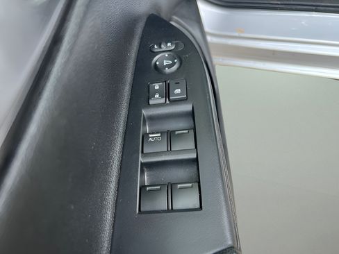 Used 2013 Honda Accord LX image 13