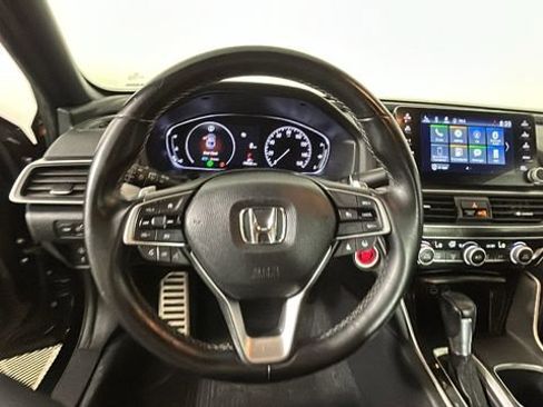 Used 2022 Honda Accord Sport image 15