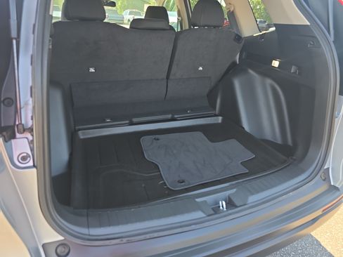 Used 2024 Honda CR-V EX image 12