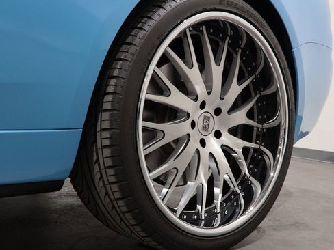 Used 2017 Rolls-Royce Dawn image 19