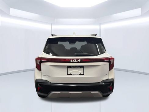 Certified 2024 Kia Seltos SX AWD/4WD image 7