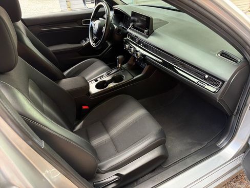 Used 2024 Honda Civic Sport image 25