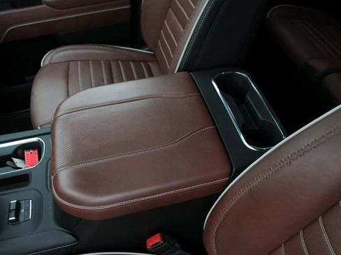 Used 2025 GMC Sierra 1500 Denali Ultimate image 29