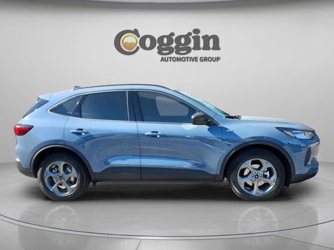 New 2026 Ford Escape ST-Line FWD image 7