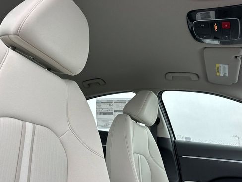 Used 2025 Hyundai Sonata SEL image 15