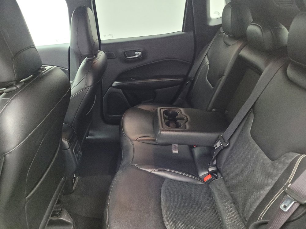 Used 2021 Jeep Compass Latitude w/ Sun and Sound Group AWD/4WD image 18