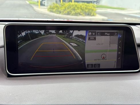 Used 2018 Lexus RX 350L FWD image 12