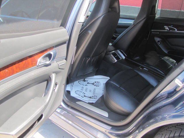 Used 2010 Porsche Panamera 4S AWD/4WD image 13