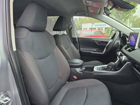 Certified 2025 Toyota RAV4 LE AWD/4WD image 11