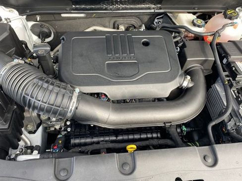 Certified 2025 Chevrolet Blazer LT image 20