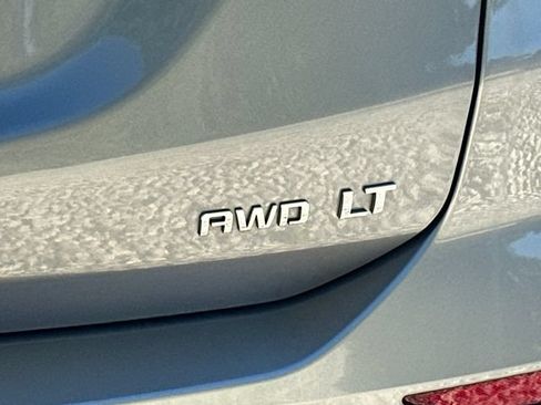 Used 2024 Chevrolet Equinox LT AWD/4WD image 13