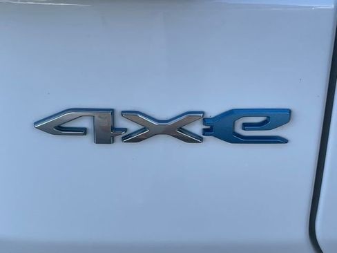 Used 2024 Jeep Wrangler Sahara 4xe image 4