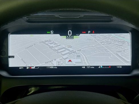 Used 2025 Land Rover Discovery Sport S image 13