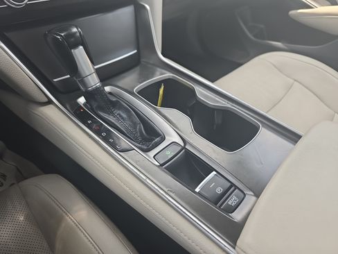 Used 2018 Honda Accord EX-L image 23