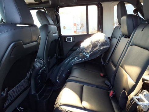 New 2026 Jeep Wrangler Sahara image 15