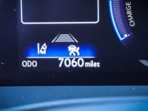 Used 2025 Lexus RZ 300e w/ Accessory Package (Z2) FWD image 8