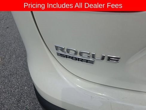 Used 2022 Nissan Rogue Sport SL w/ Premium Package AWD/4WD image 6