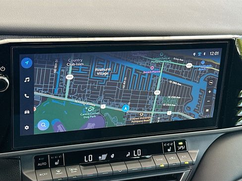 Used 2025 Toyota Camry XSE FWD image 14