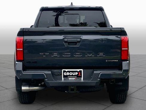 New 2026 Toyota Tacoma TRD Off-Road AWD/4WD image 4