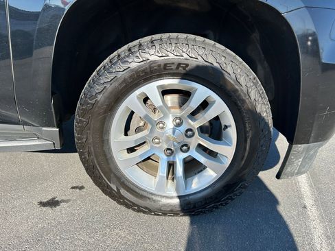 Used 2019 Chevrolet Tahoe LT image 30