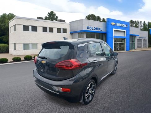 Used 2019 Chevrolet Bolt Premier w/ Infotainment Package image 4