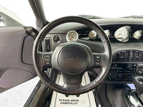 Used 2000 Plymouth Prowler Base image 10