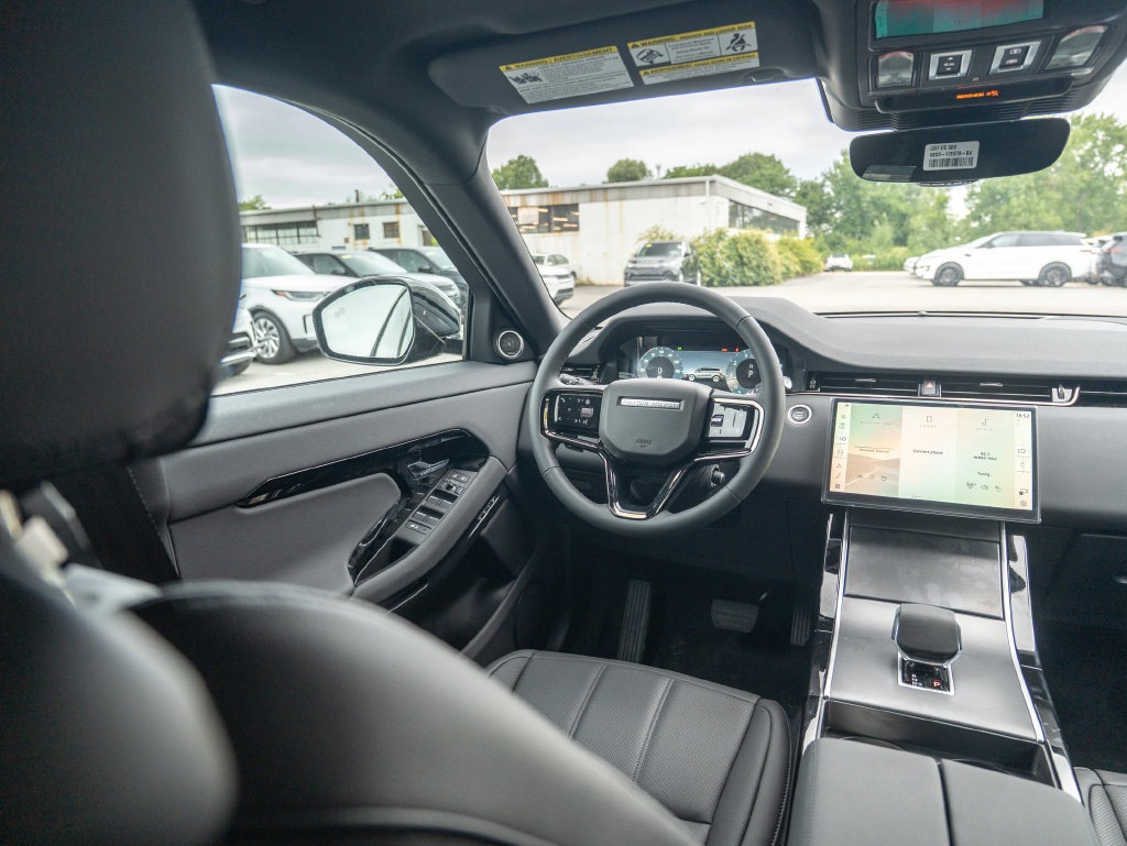 New 2026 Land Rover Range Rover Evoque S AWD/4WD image 18
